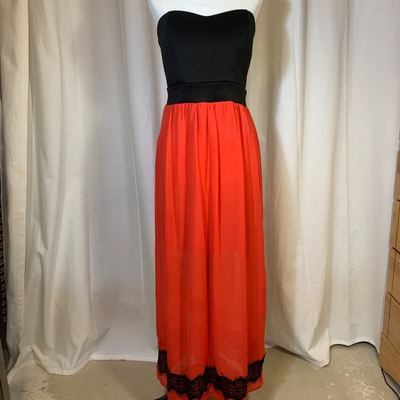 Cute Summer Dress - Picture 1 of 4